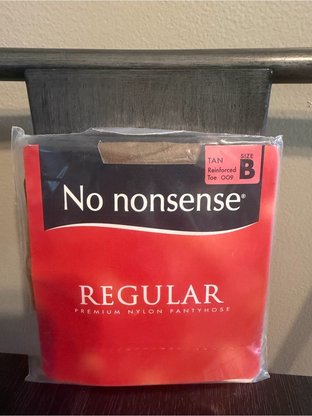 Vintage No Nonsense Pantyhose Size B Tan Reinforced Toe NOS Sealed